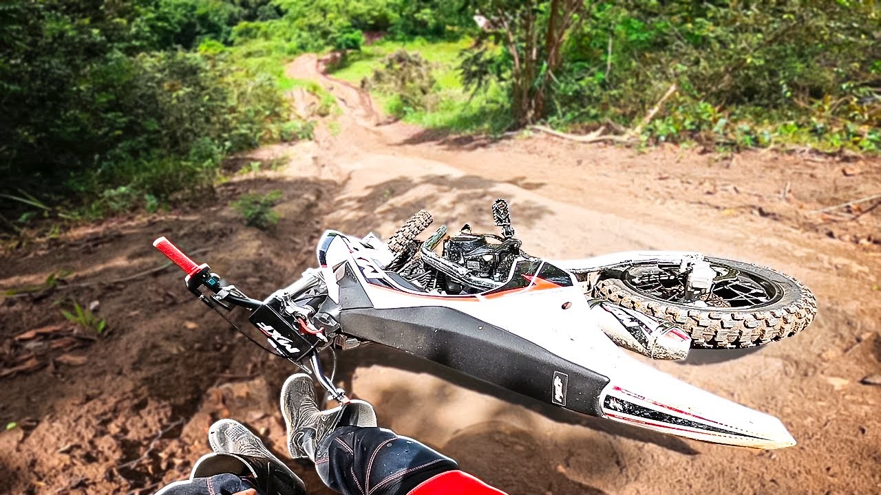 MINHA MINI MOTO NÃO AGUENTOU SUBIR E DEU NISSO!