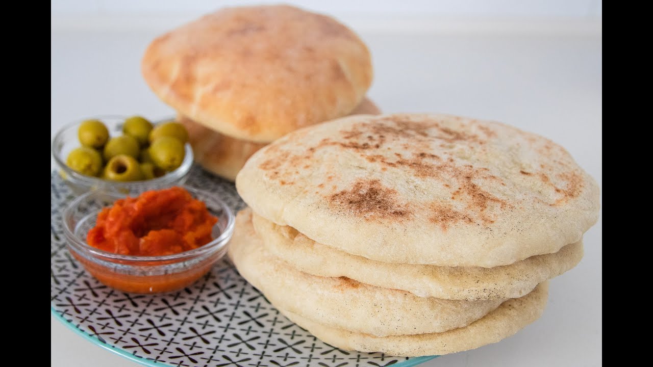 פיתות בתנור וגם במחבת