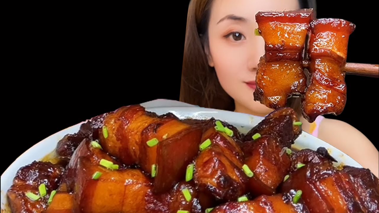 Mukbang Eating braised pork with rice