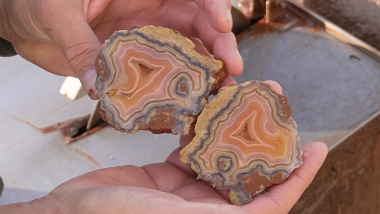 Cutting More Spectacular Laguna Agate - Incredible Results!