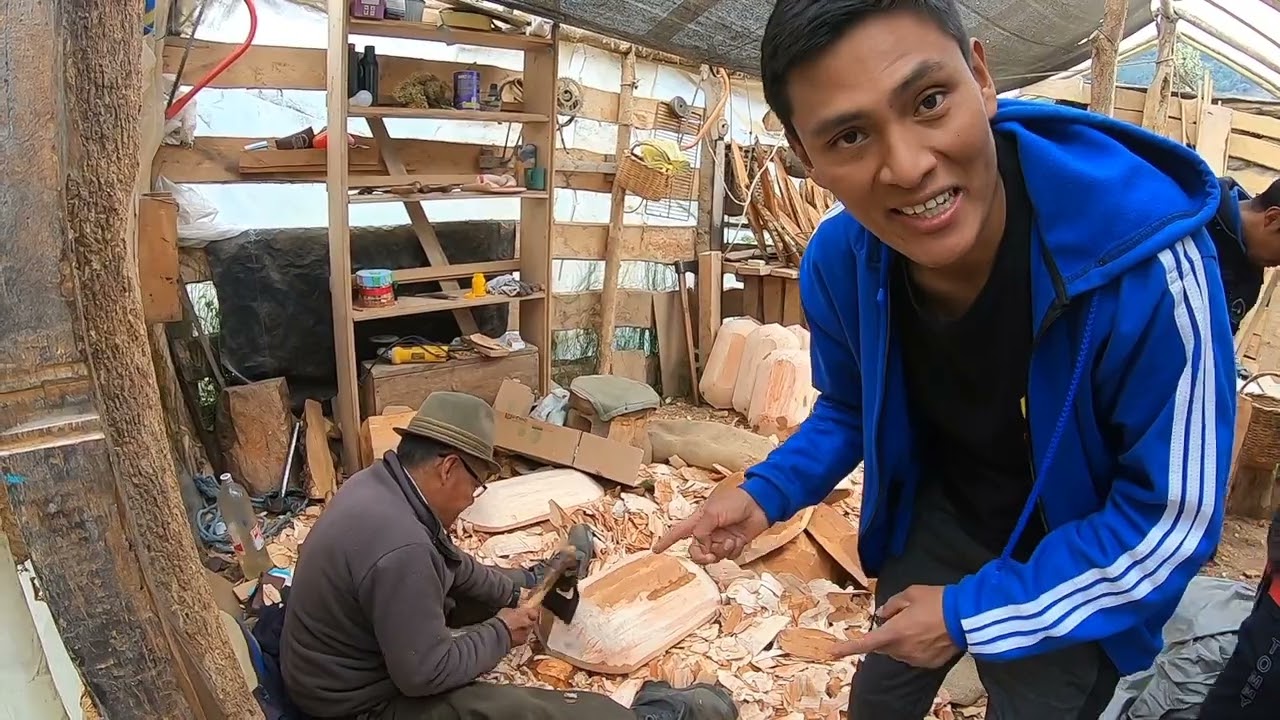 60 años de su vida haciendo bateas🪵 a mano 😱 así los hace don José en oyacachi -ecuador