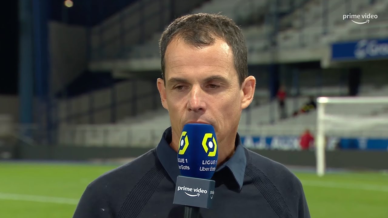 🎙️ Régis Le Bris : 