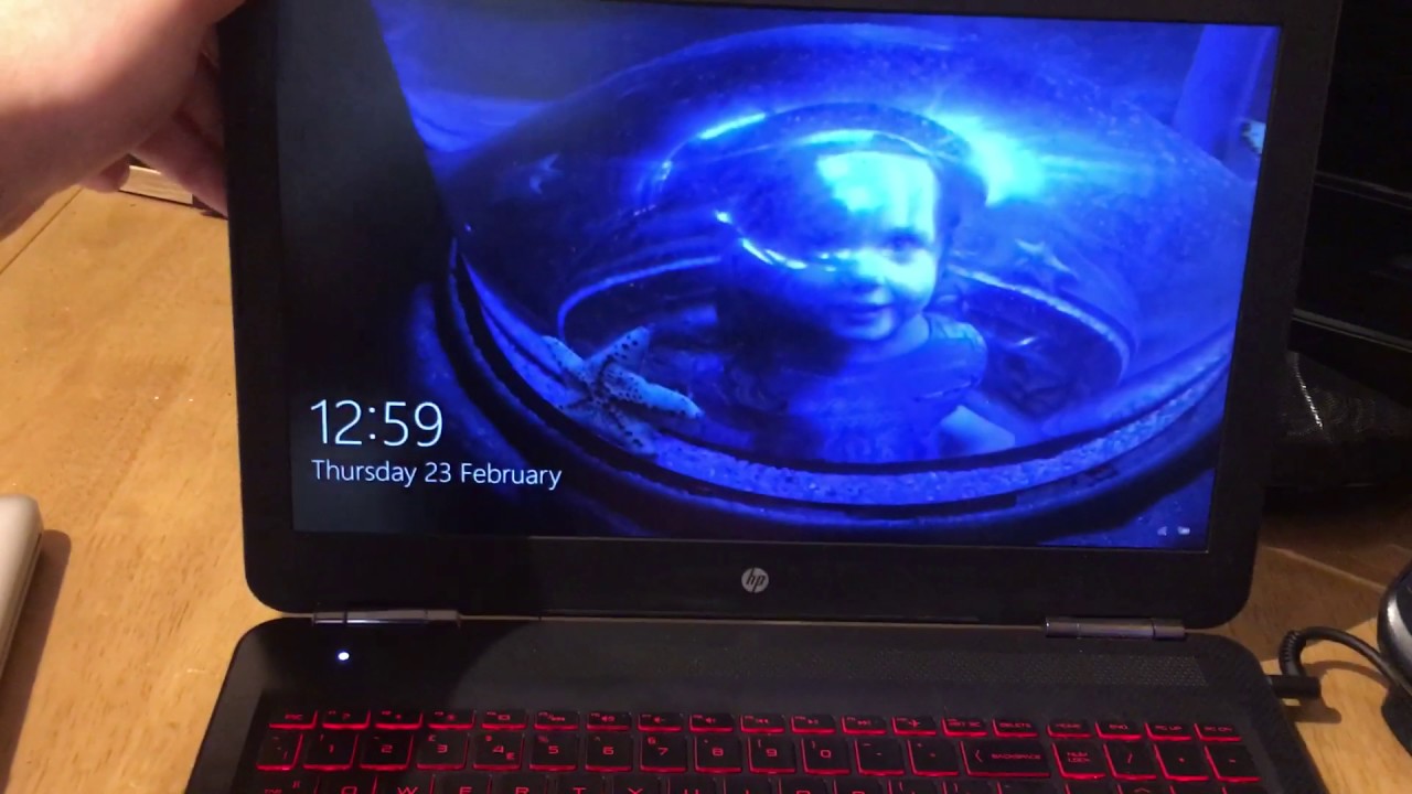 2017 HP Omen 15 Review (Exterior aesthetics and screen comparison)