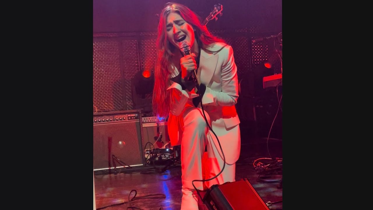 Weyes Blood live “Hearts Aglow” Debut - 2022 Dec 6 San Diego