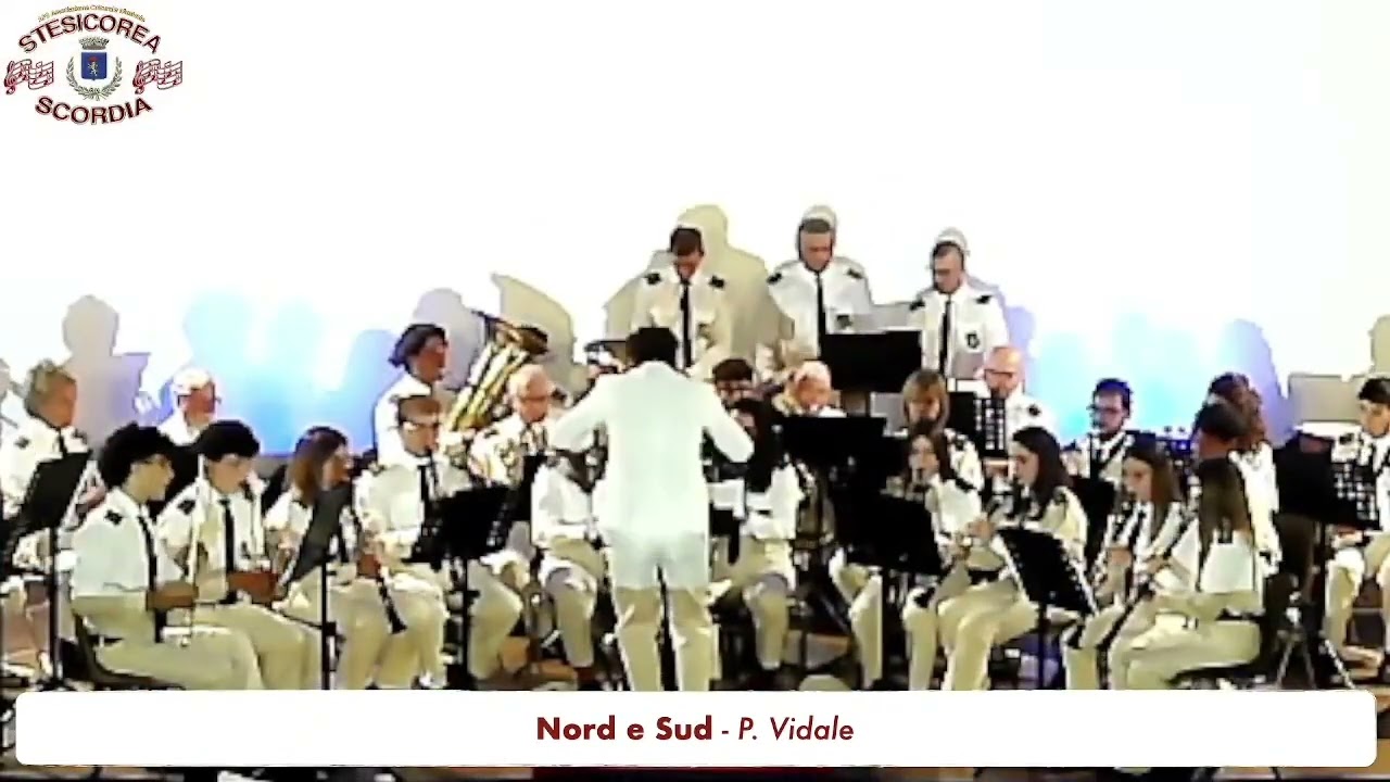 Marcia Sinfonica Nord e Sud- P.Vidale. eseguita dall'Orchestra Fiati Amadeus di Montelepre