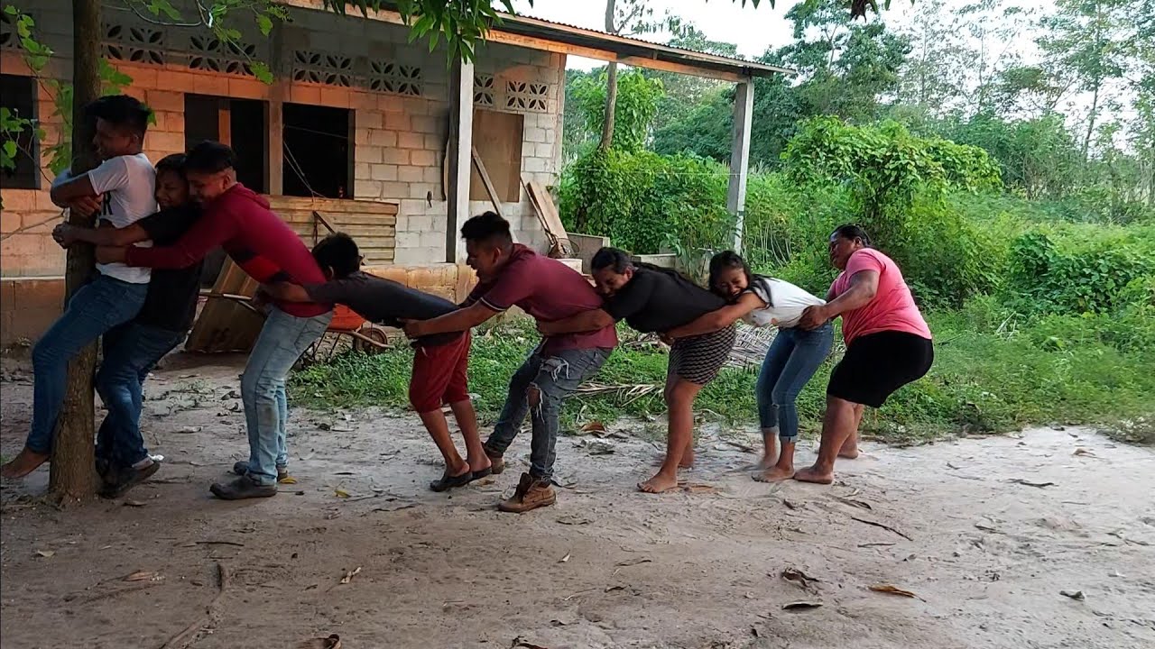 Doña Cristina Hoy Si Ag4rró a Todos sus Hijos de esta Manera a Pura Cebolla Mirén😱😡😡😡