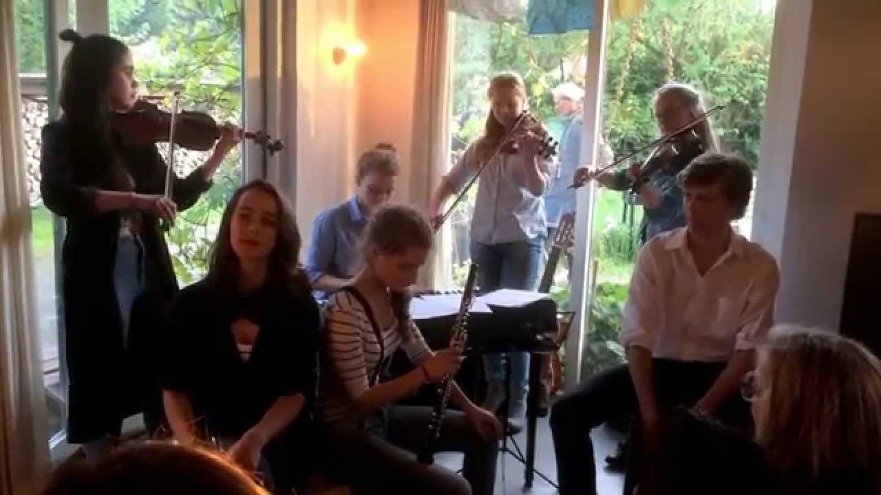 AMUSE - Home by Dotan (cover)