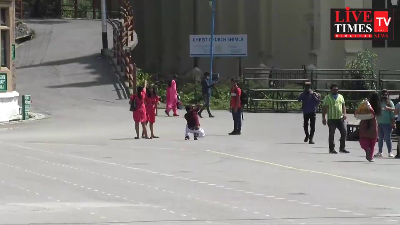 Shimla Live: Check out the ground report of the increased tourist activity in Shimla on Sunday .....
