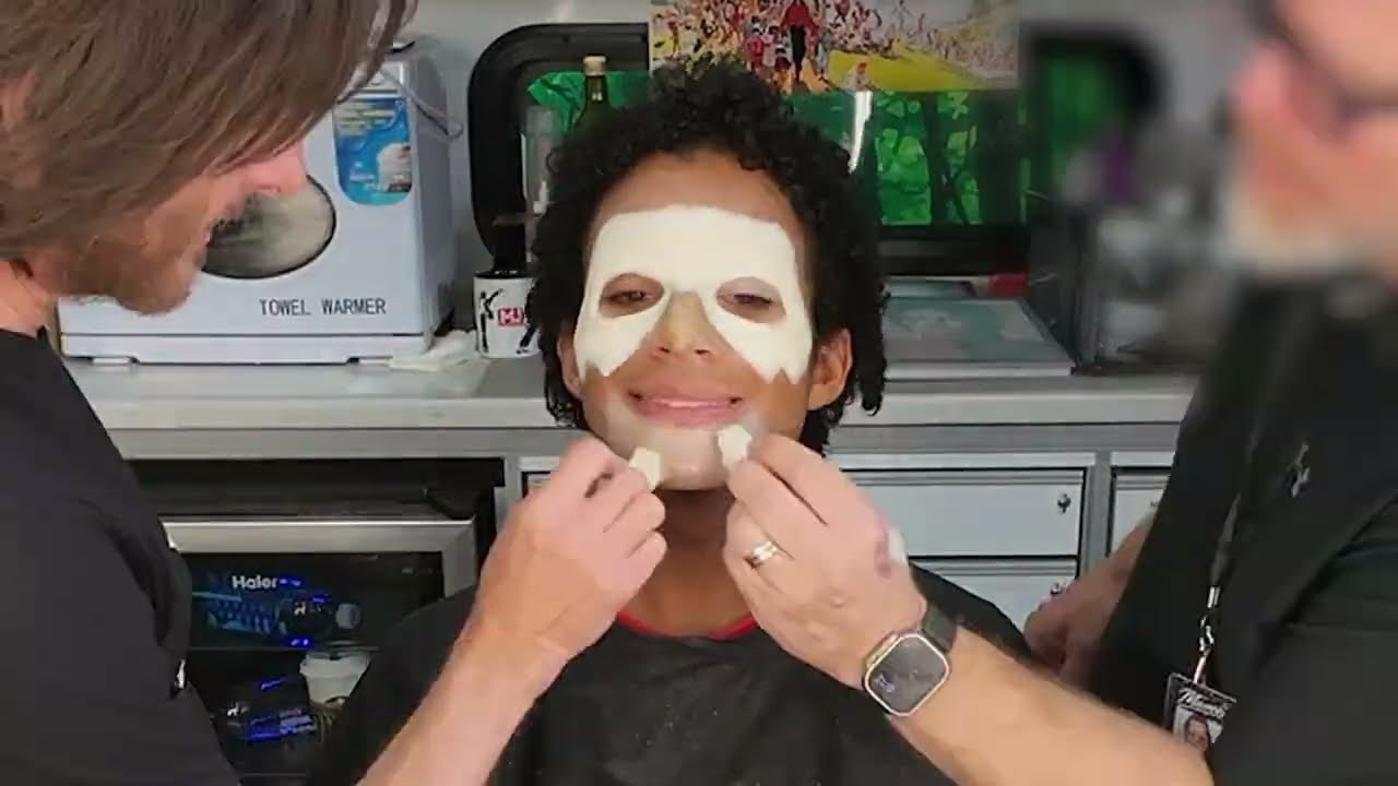 Michael (2026): (BTS: Becoming Michael & Joe Time-lapses) Special Features