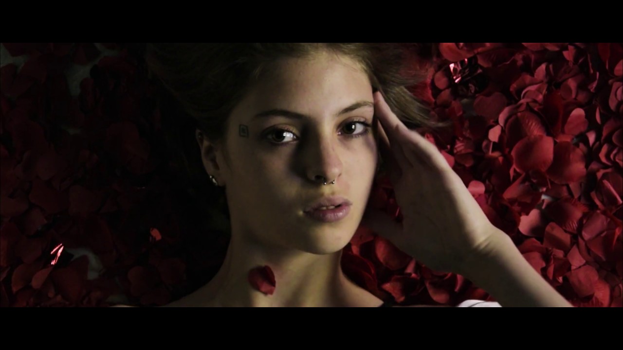 GOLDTADE & WEAKNESS - FE (Shot by Marco Braca)