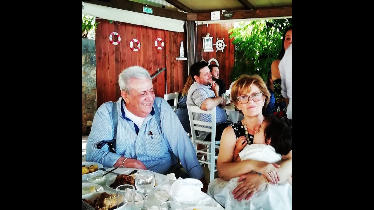 ΕΜΕΙΣ ΟΙ ΕΛΛΗΝΕΣ...ΑΠΟΧΑΙΡΕΤΑΜΕ ΕΝΑΝ  ΑΝΘΡΩΠΟ ΜΕ ΙΔΙΑΙΤΕΡΗ ΜΕΣΣΗΝΙΑΚΗ ΙΣΤΟΡΙΑ:ΤΟΝ κ.ΠΕΤΡΟ ΟΙΚΟΝΟΜΑΚΟ