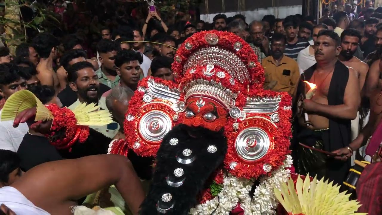 പറക്കുട്ടിച്ചാത്തൻ തോറ്റം| Parakuttychathan Thottam | മരക്കാട്ട്മീത്തൽ  ശ്രീ ഭഗവതി ക്ഷേത്രം