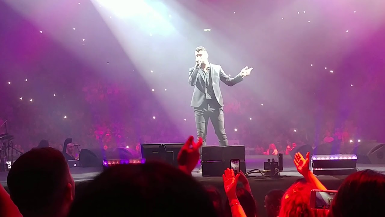 אייל גולן ומשה פרץ - מחרוזת ברצלונה וכל החלומות