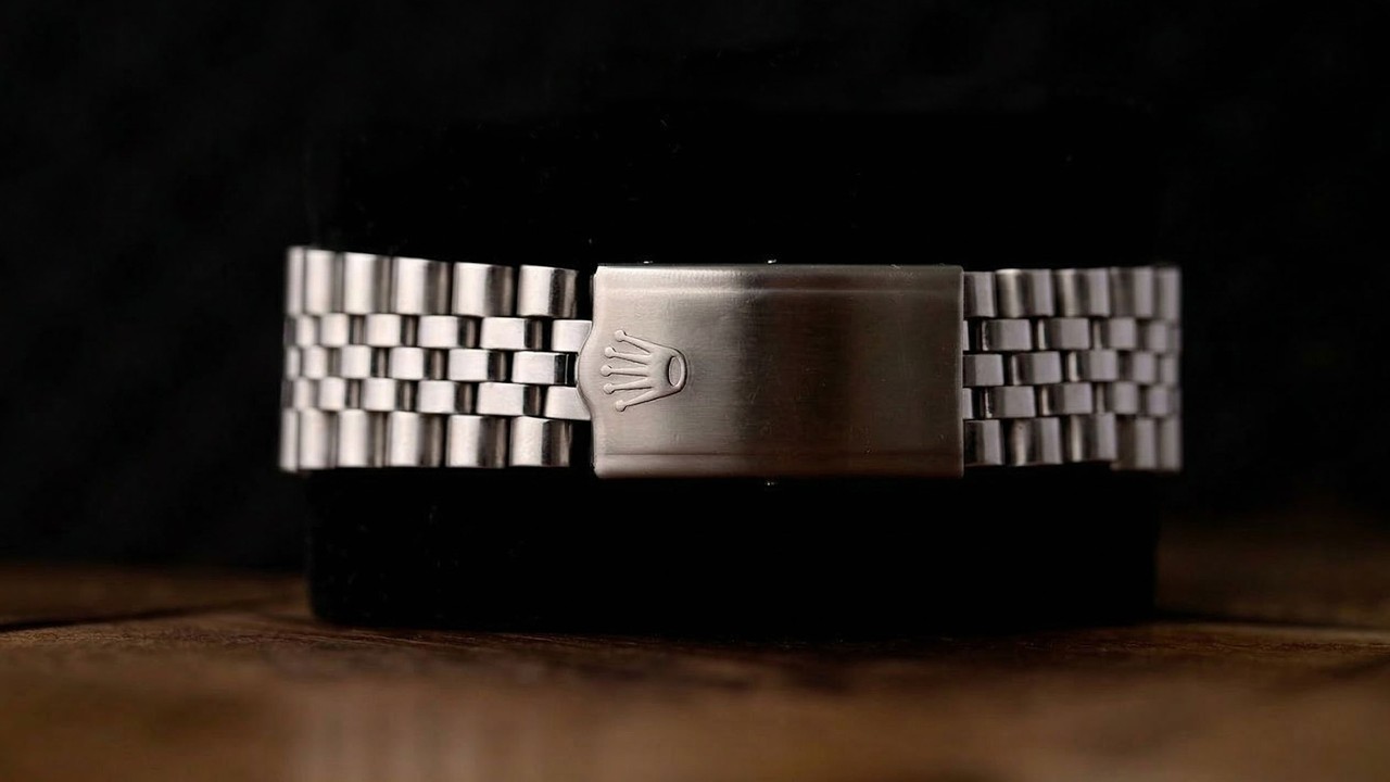 Rare Vintage Rolex Bracelets Made Outside Switzerland!