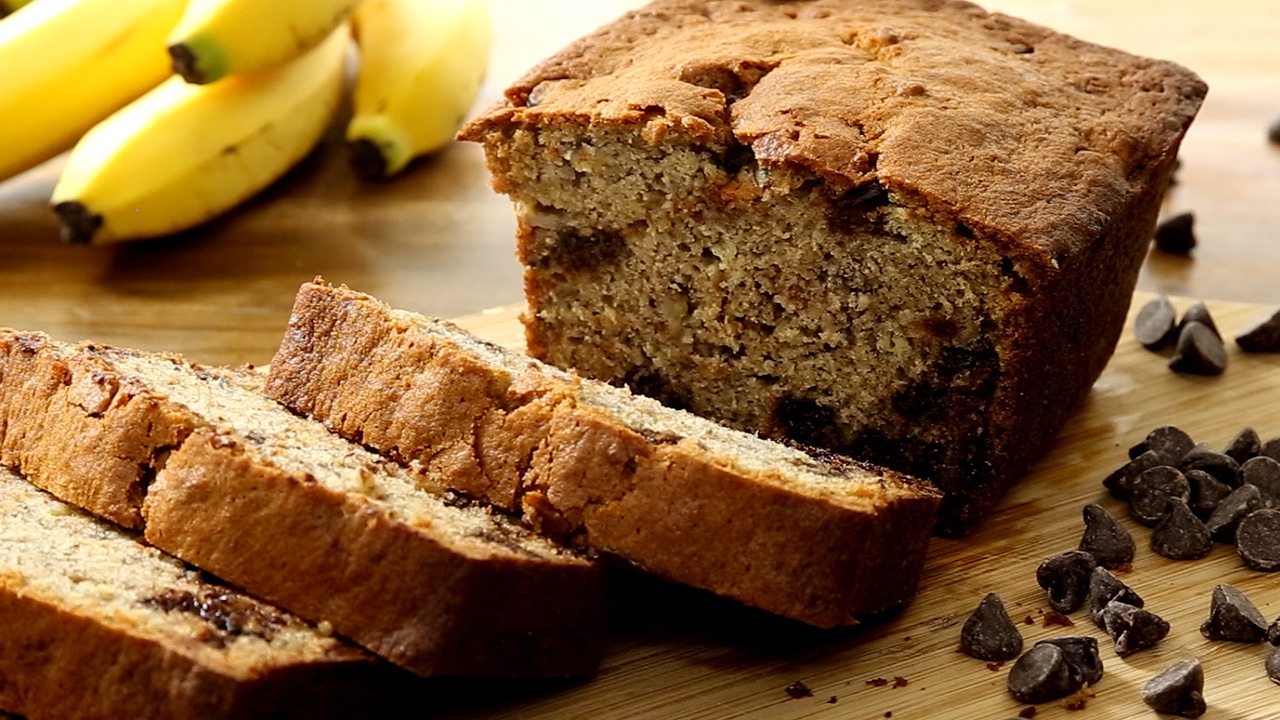 C&oacute;mo hacer un bud&iacute;n de banana con chocolate