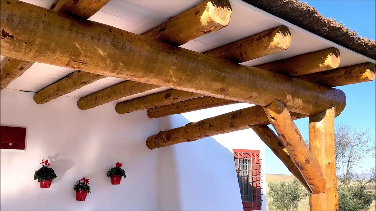 Pérgola de troncos | Cabo de Gata