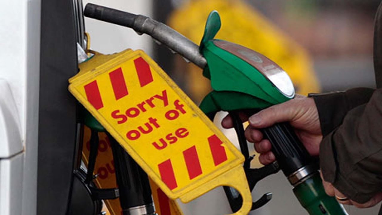 4-5 Days Petrol Pumps Strike all Over India on Next Month