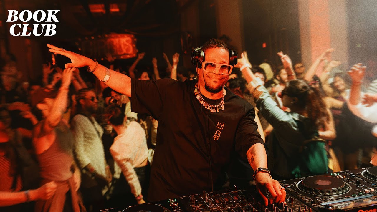 Funky Disco & House Mix Inside a Circus | Felix da Housecat