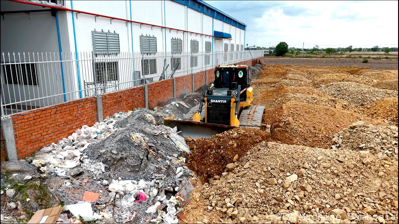 Starting Layer4 Filling UP BY Smart Driver Skill Of SHANTUI DOZER Leveling & HYUNDAI Group Unloading