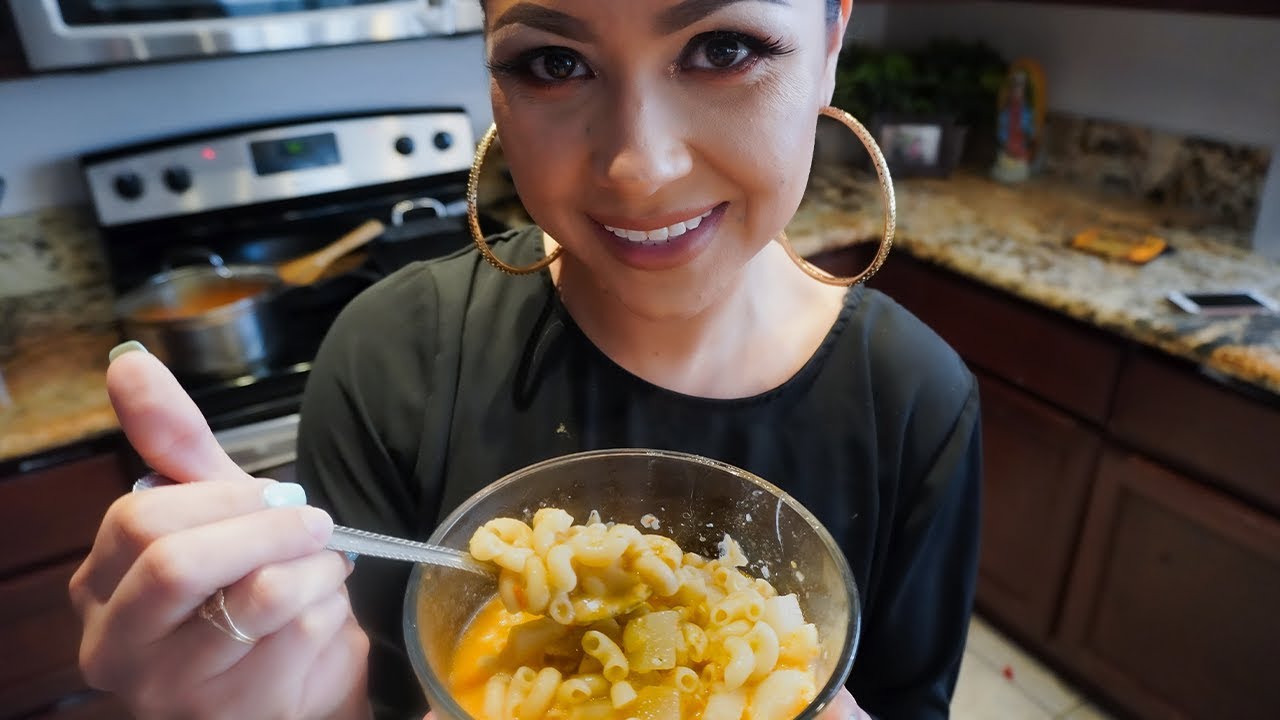 How to Make Sopa de Coditos