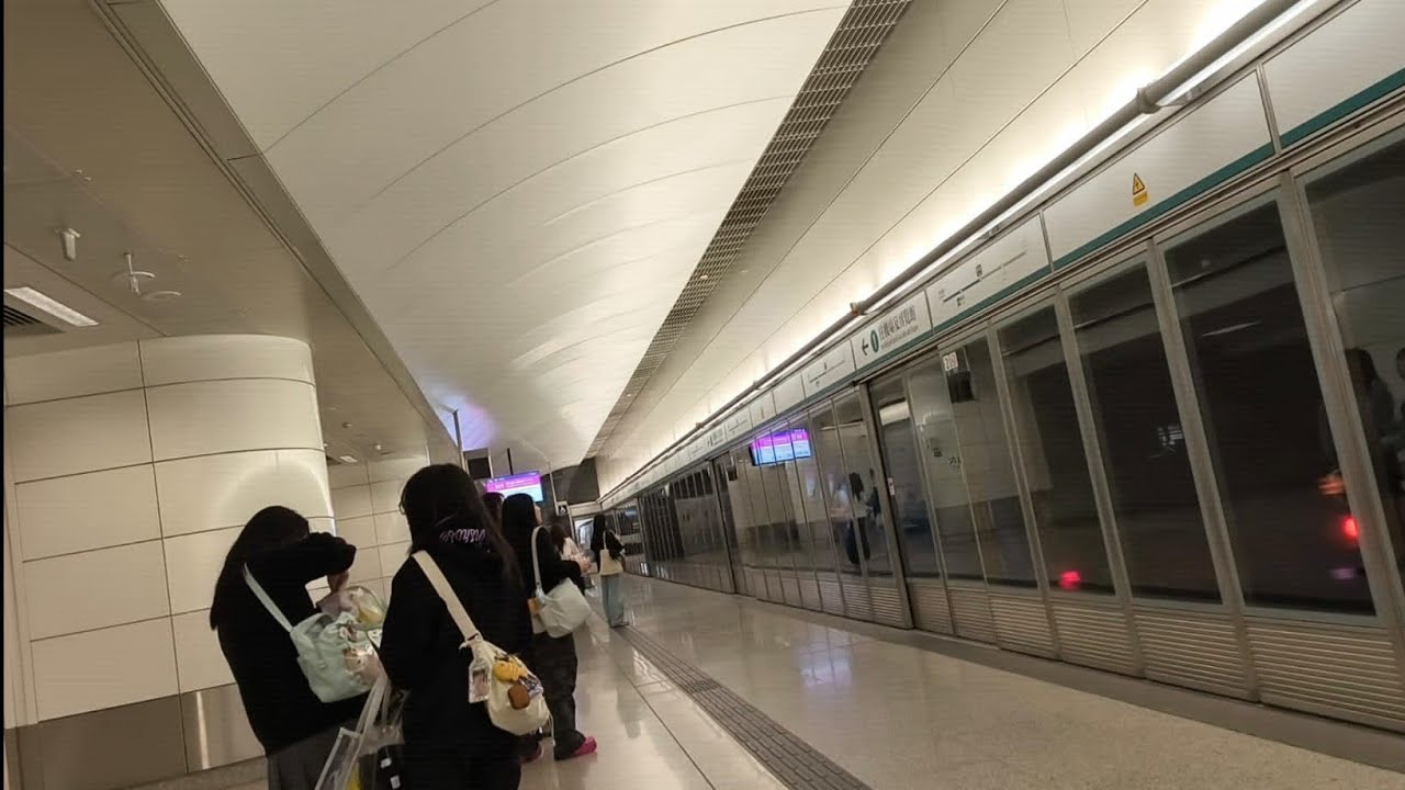 [同預期一樣］機場快綫 A train E107/K407 香港至青衣
