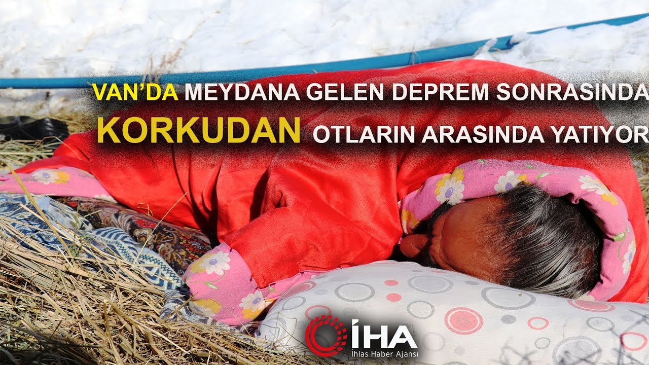 Deprem Korkusundan Otların İ&ccedil;erisinde Yatıyor