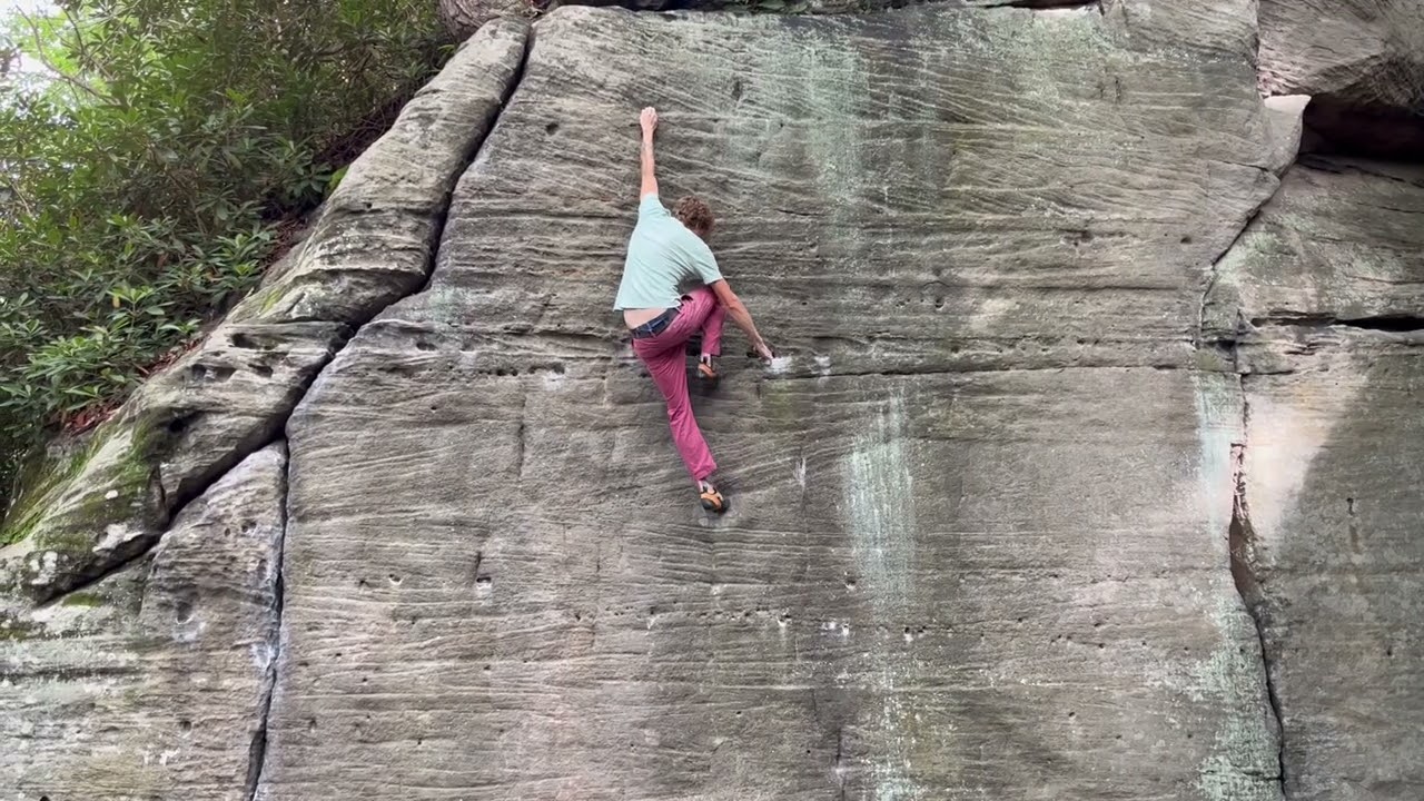 Coopers Rock Bouldering: Mountaineer&rsquo;s Route Direct (V5)