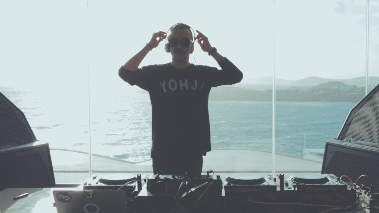 Mykonos Sunset Live Set | Junior Pappa