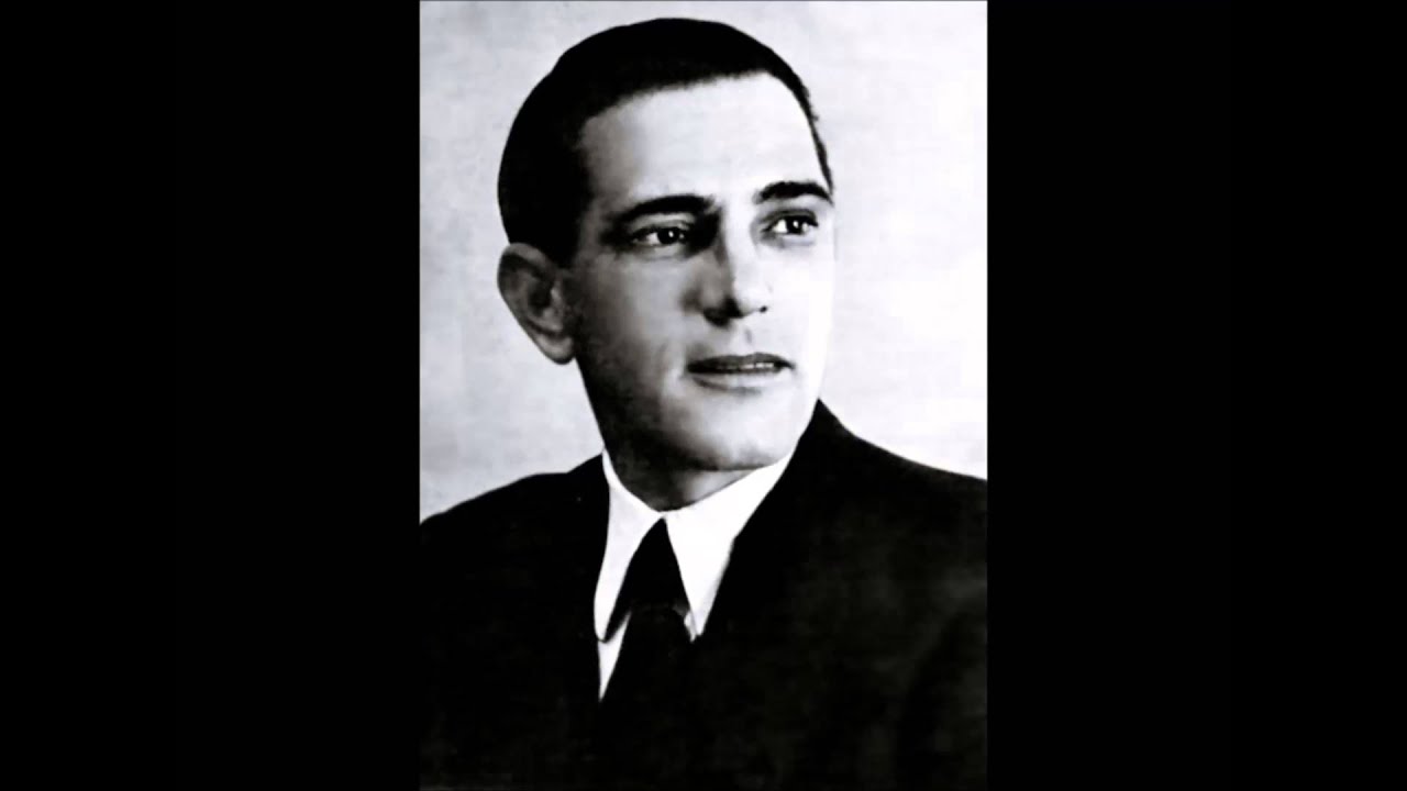 Georgy Vinogradov  :  Моя любимая  (М. Блантер)