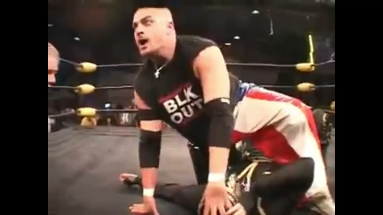 Super Dragon vs. Eddie Kingston (CZW Big Mutha F'N Deal) (09-10-2005)