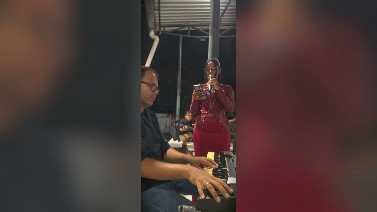 Madrinha CANTOU no Casamento de Improviso SEM ENSAIAR - Soube Que Me Amava