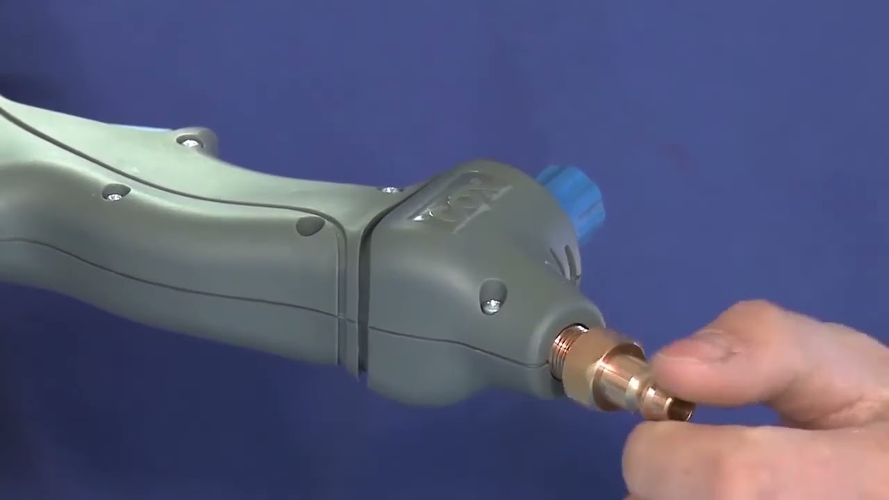 medmix COX AirFlow™ 3 Cartridge Adhesive & Sealant dispenser