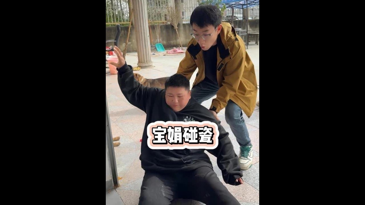 今天蹭饭的又来了，没来得及做饭，简单弄个火锅吧，没想到娟姐也有厌食期。#记录真实生活#我的乡村生活#乡村生活也可以充满诗意