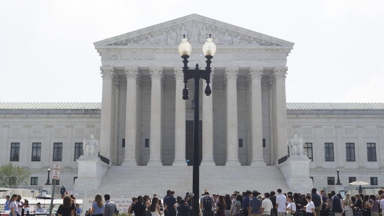 Breaking down the Supreme Court decision to lift limits on political party spending