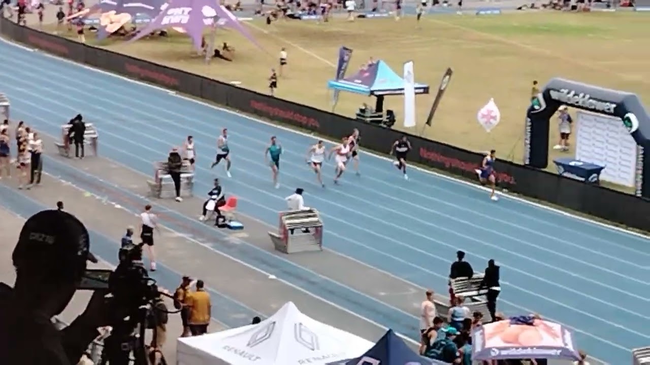 Leandro Delport van Waterkloof wen die 100m vir seuns o.19 Groep-1, Super interhoër 2026.