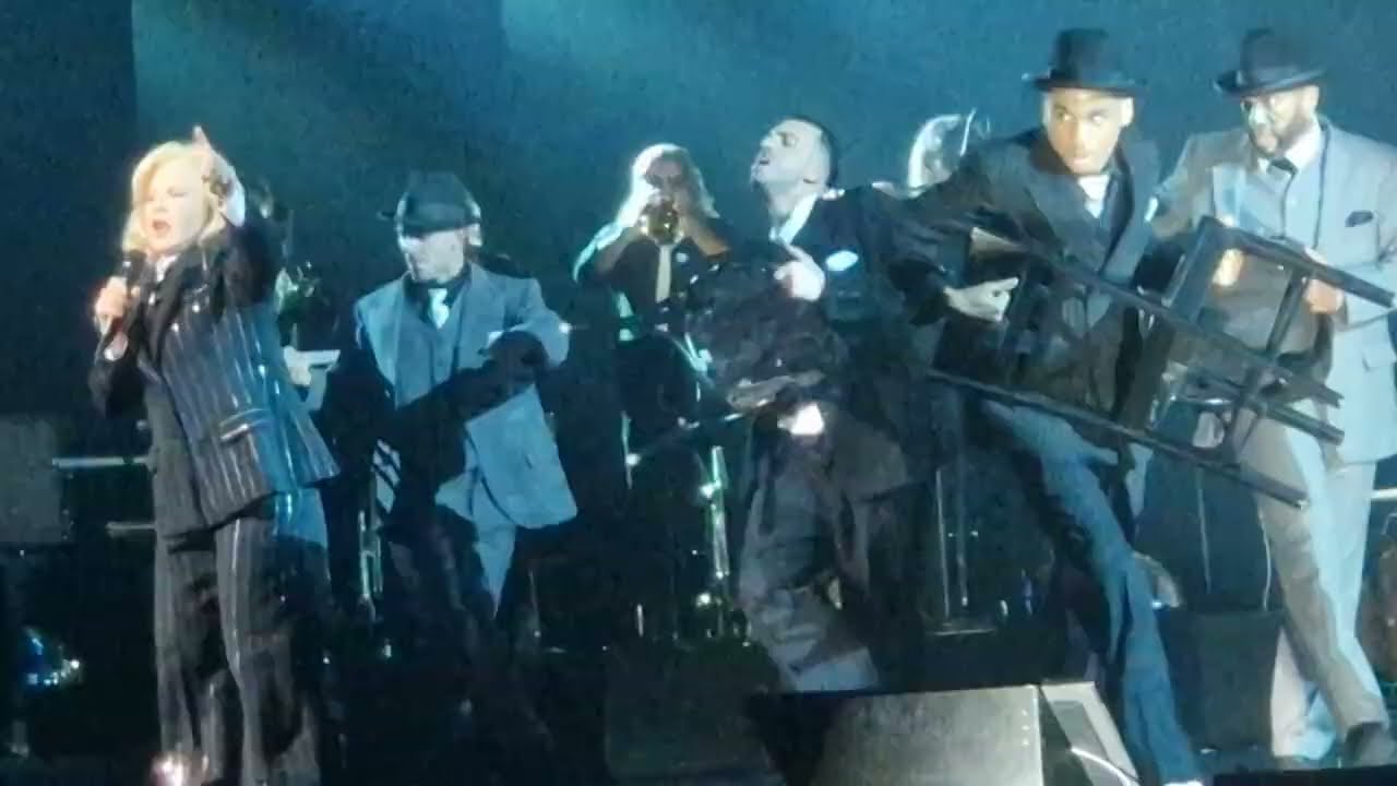 Adieux Sylvie Vartan- PDC: Trouble-Baby Capone-Ca va mal