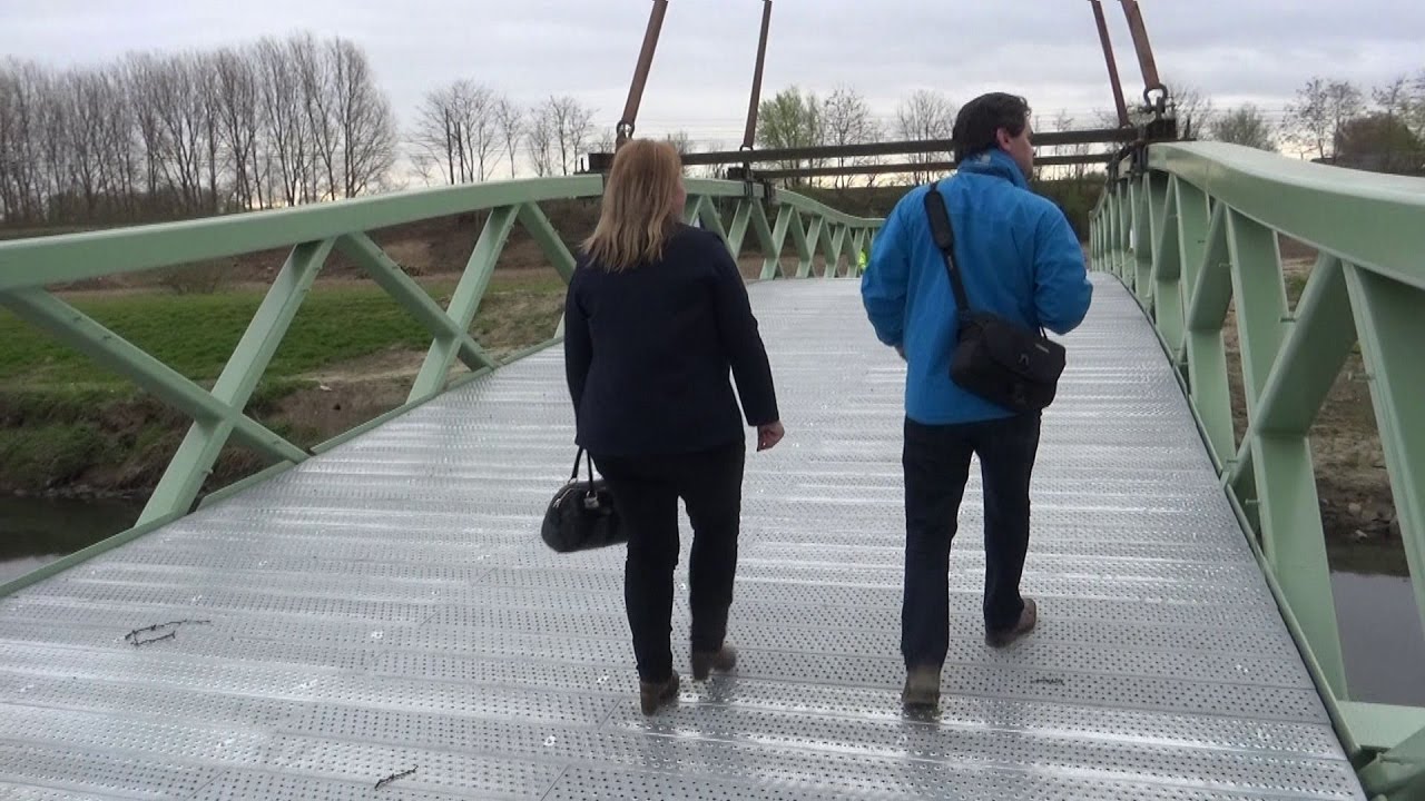 Nieuwe voetgangersbrug in Eppegem