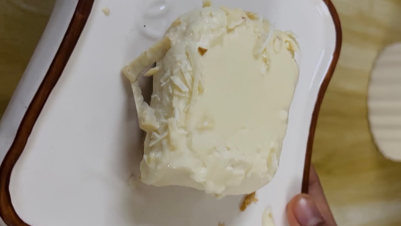 No bake white chocolate cheese cake                 #cheesecake #nobakecheesecake