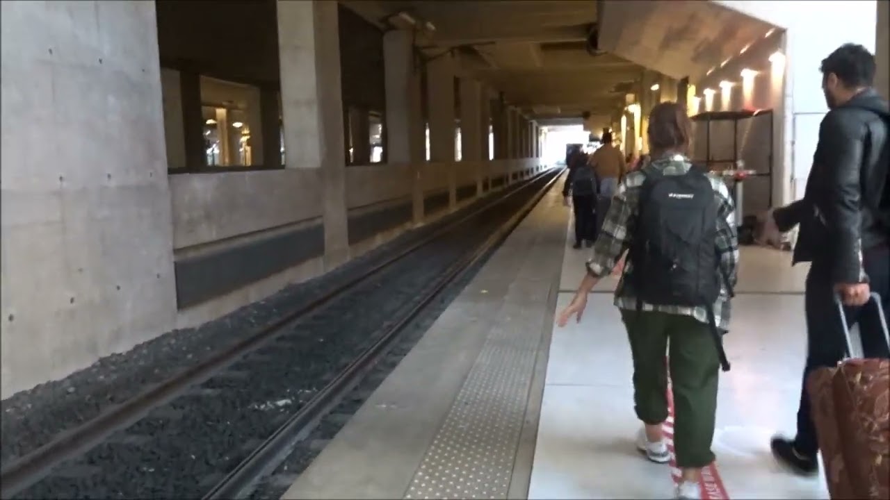 Rail Report TGV INOUI 🇫🇷 Aéroport CDG 2 TGV Rennes 🇫🇷 rame Reseau tricourant 4526 [1ère classe]