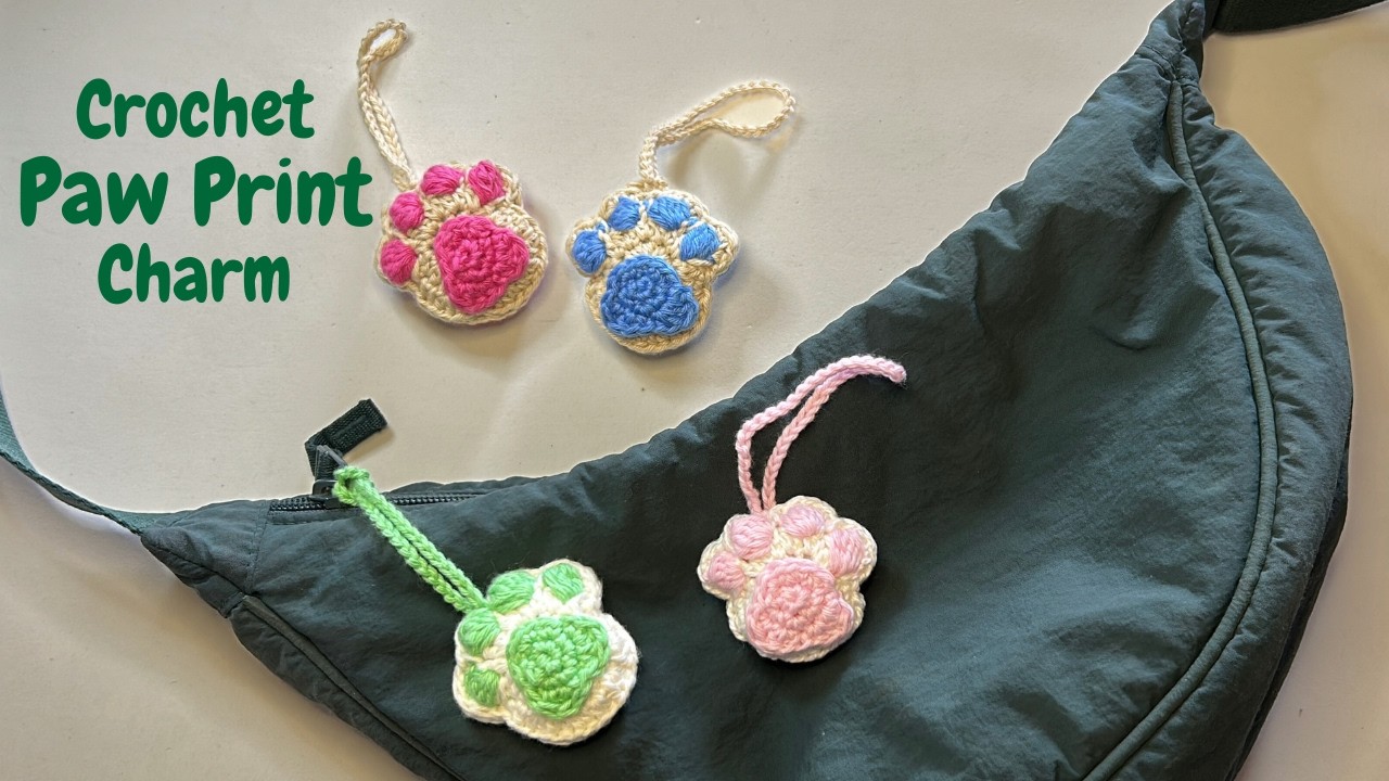 Adorable Crochet Paw Print Charm – Perfect Accessory for Pet Lovers!