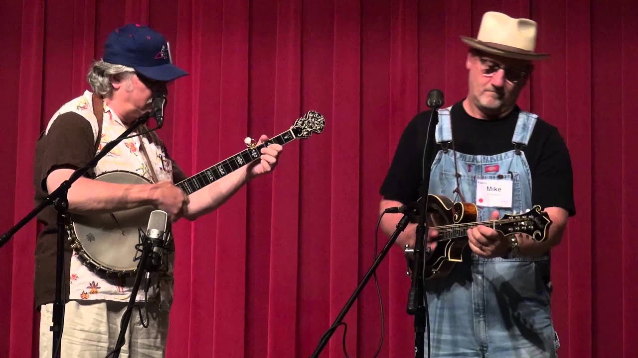 Bob Carlin with Mike Compton - Boatman - Midwest Banjo Camp 2014