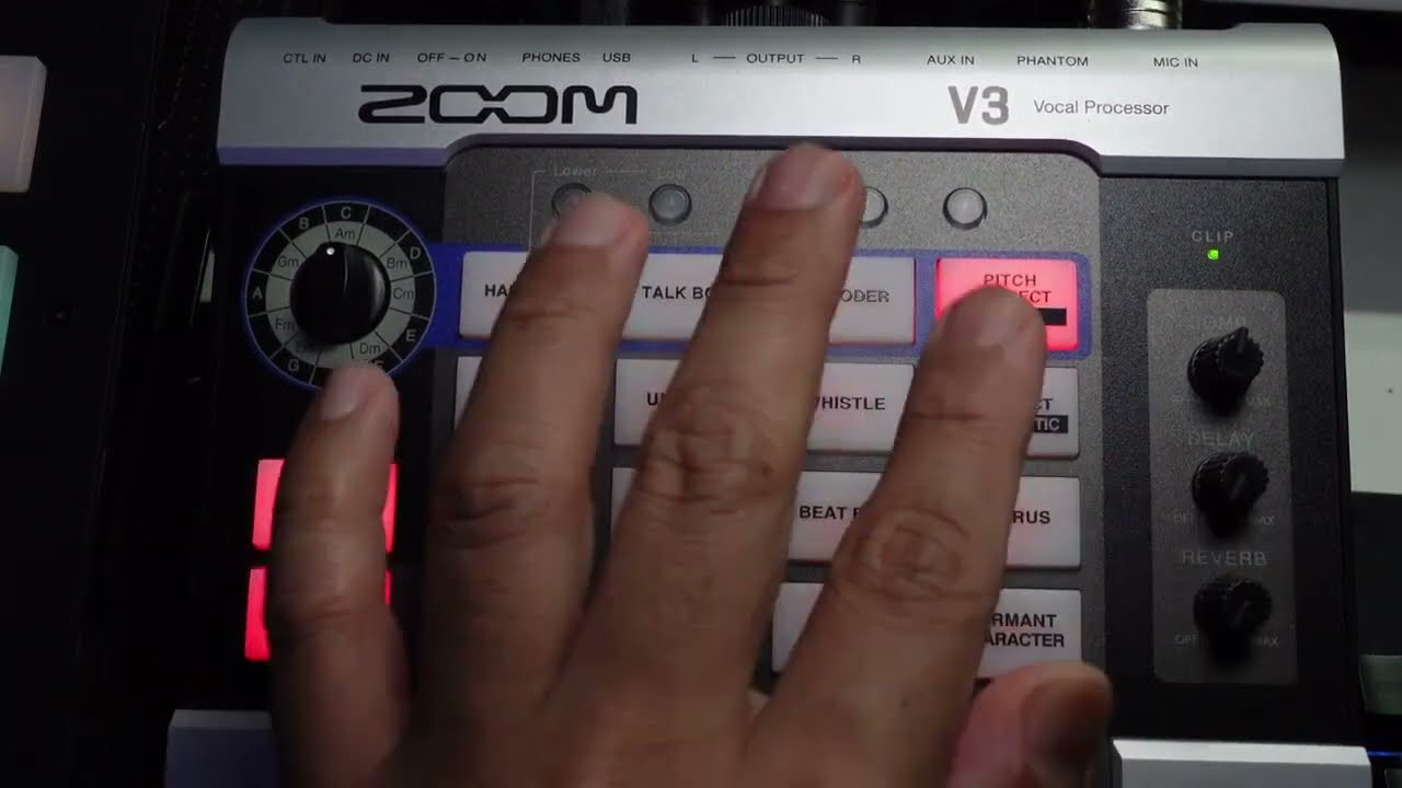Zoom V3 Unboxing and how to use #zoomv3 #soundeffects #voiceprocesssjobs #videoke #audiointerface