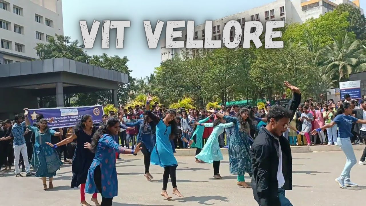 VIT Vellore Quality Week Dance | Flash mob #vit #vitvellore #flashmob