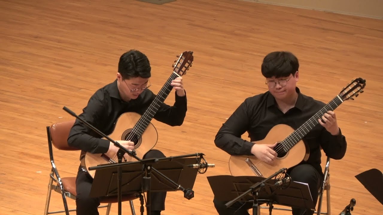 Escolaso from the 'Suite Troileana'(Astor Piazzolla)