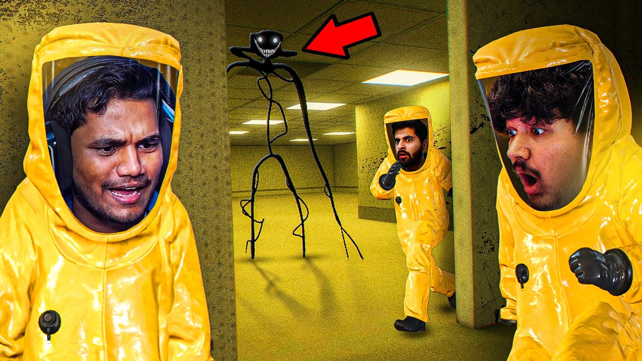 ESCAPING THE BACKROOMS - With Friends