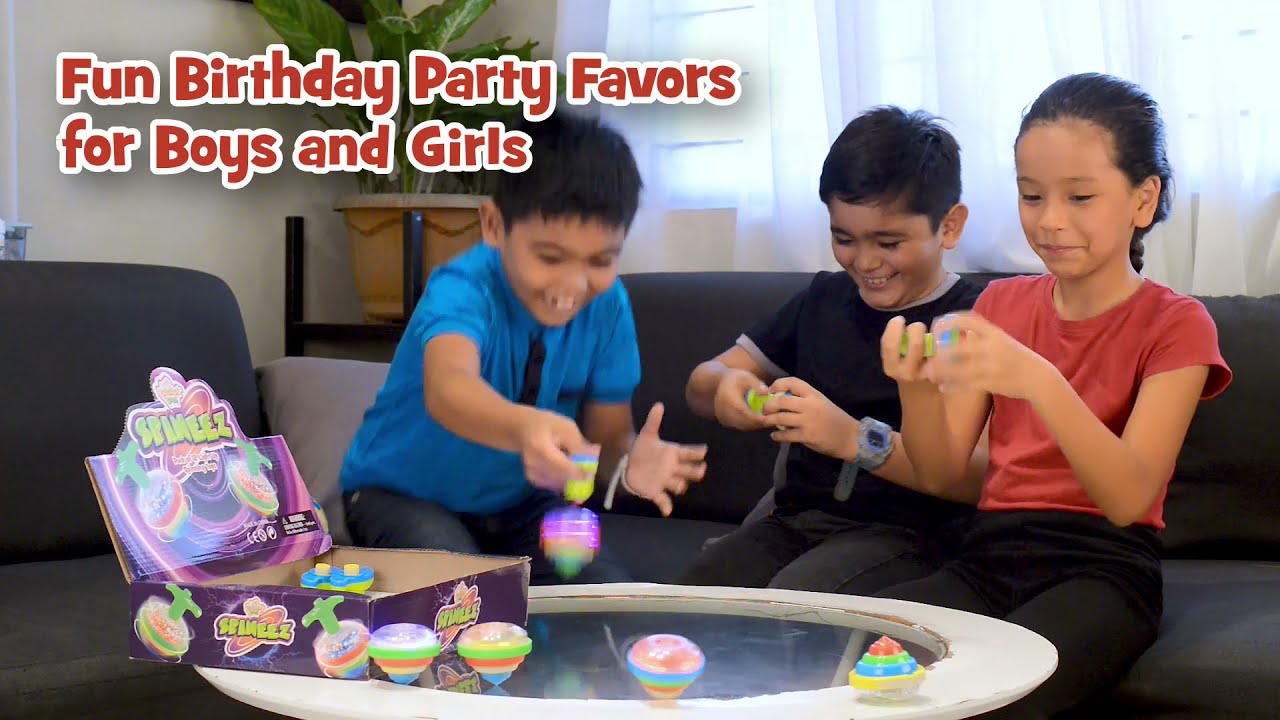 Light Up Spinning Tops for Kids, UFO Spinner Toys with Flashing LED Lights