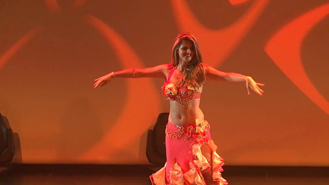 Sarah Danseuse orientale Côte d'Azur, Bellydancer in Cannes