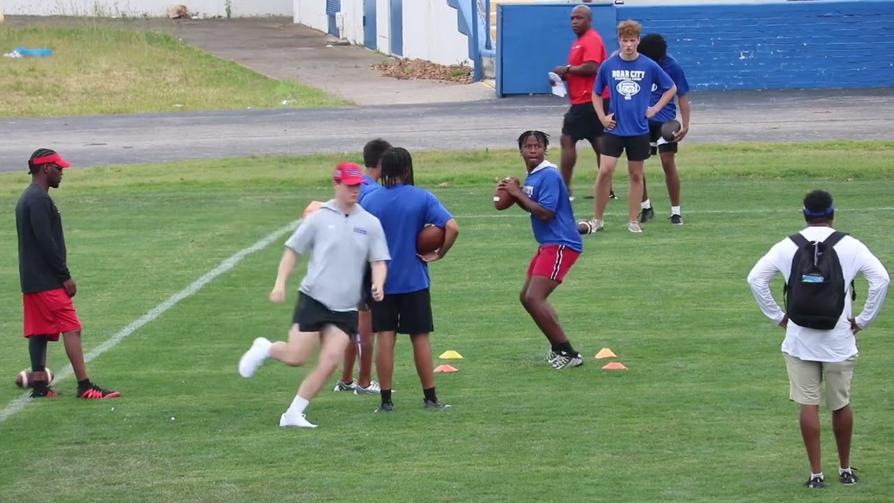 COLLEGE SUMMER FOOTBALL CAMP TOUR BEN 2023 DUKE,YALE,TENN.ST, S.CAR,OKLA IG=_.b3nh._ TWTR=Ben_henry6