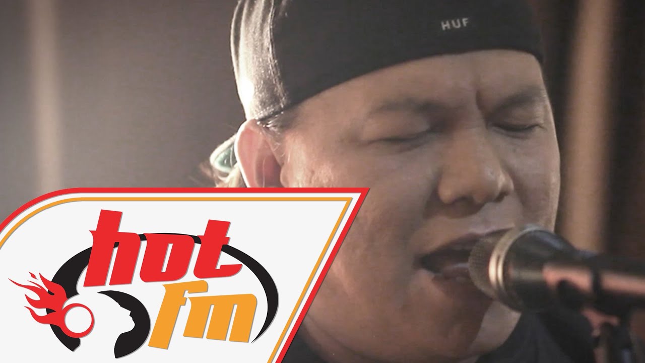 RONNIE & BLACK - Takkan Terpisah x Dikoyak Waktu #MashupHotFM