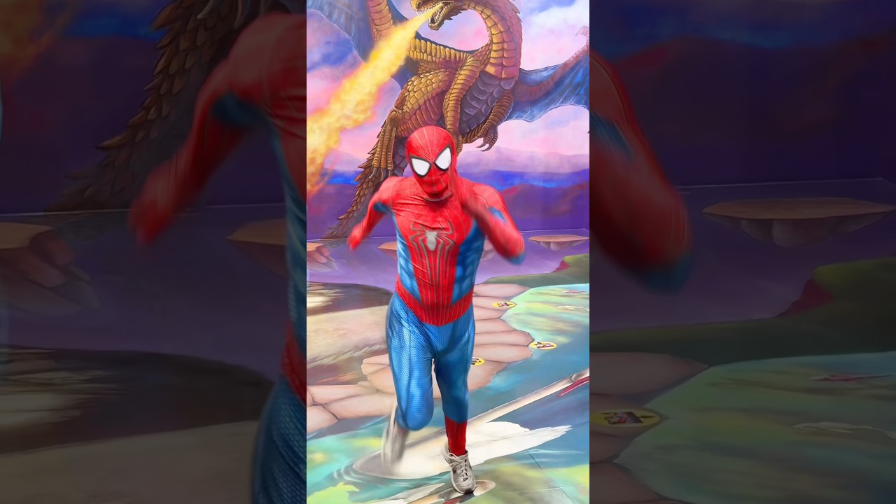 Spider-Man runs to the rescue😍#spiderman